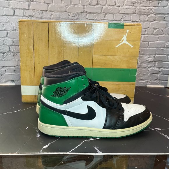 Size 11 - Air Jordan 1 Retro High Defining Moments 'Boston Celtics' (DMP) (2009) - Picture 4 of 8